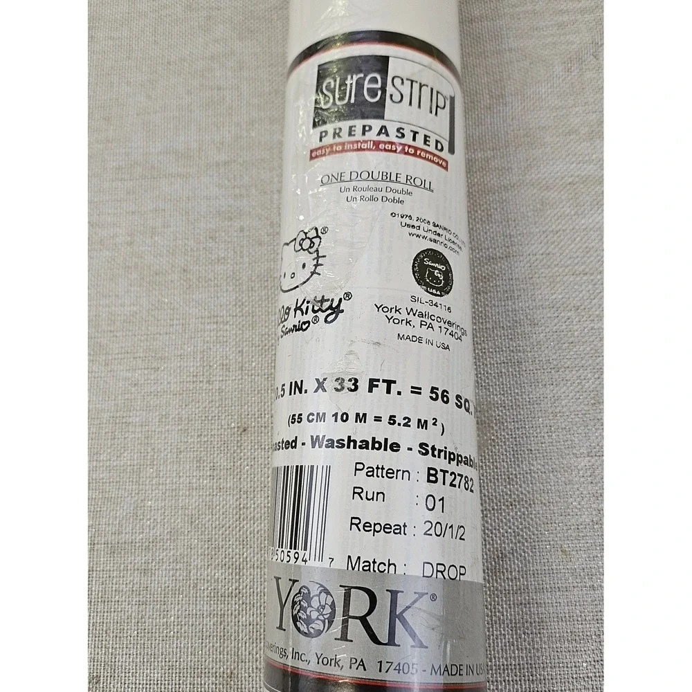 Hello Kitty by Sanrio Sure Strip PrePasted Washable Wallpaper BT2782 Double Roll